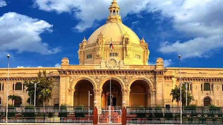 उत्तर प्रदेश में प्रशासनिक, राजनीतिक और आर्थिक हलचलों की सुर्खियां